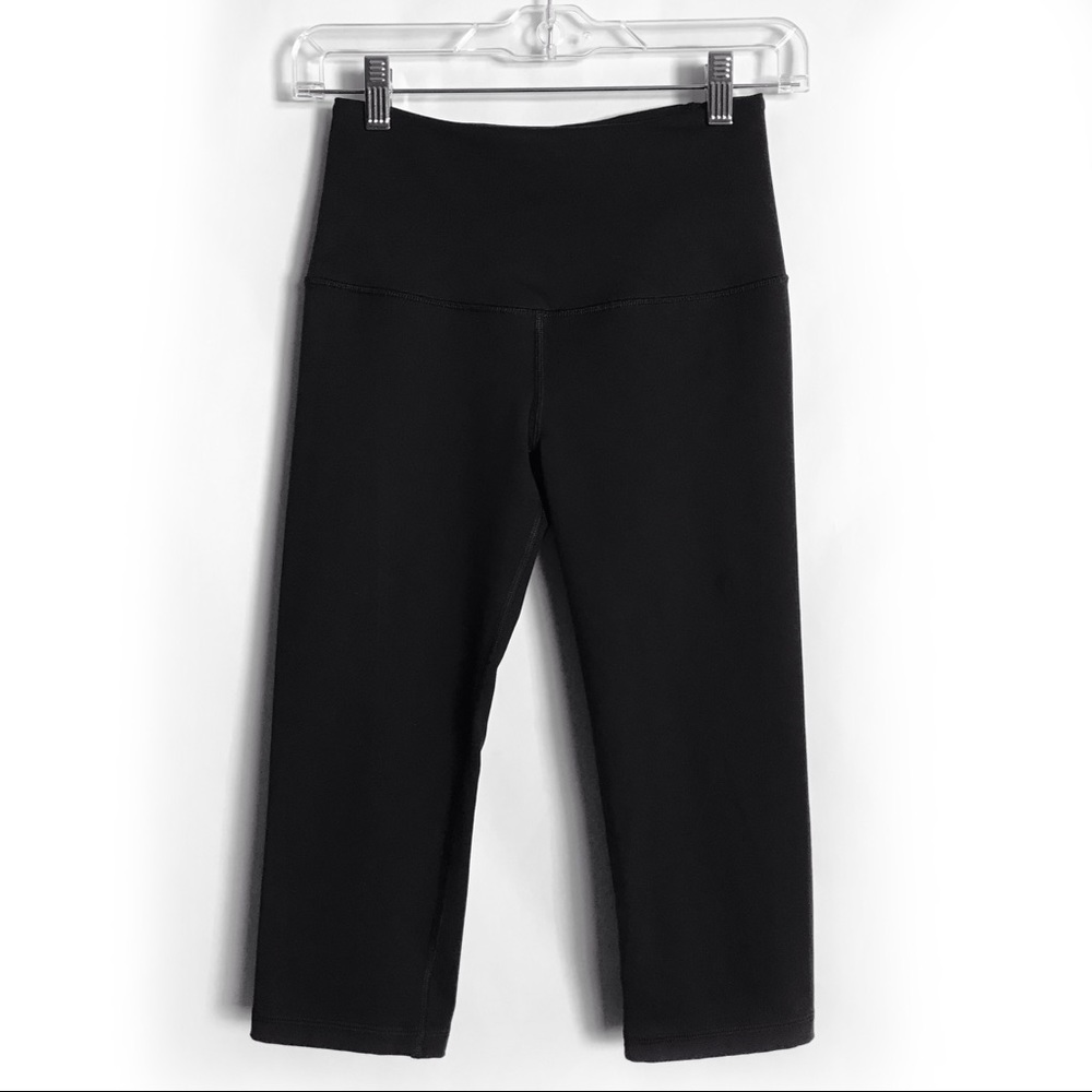 KNOCKOUT BY VICTORIA’S SECRET Black Crop Leggings - Picture 2 of 11
